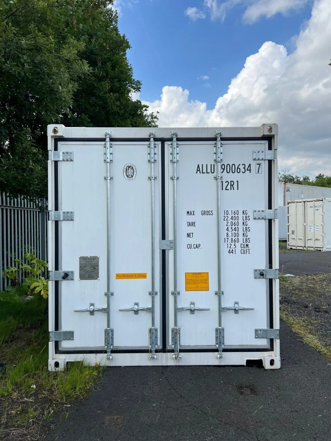 10ft reefer shipping container (BRAND NEW) - Image 2
