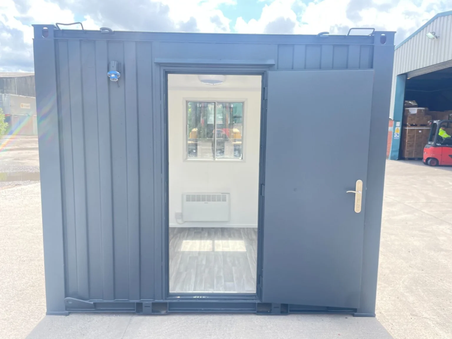 10×8 ft small office container fully refurbished , high security - Image 2