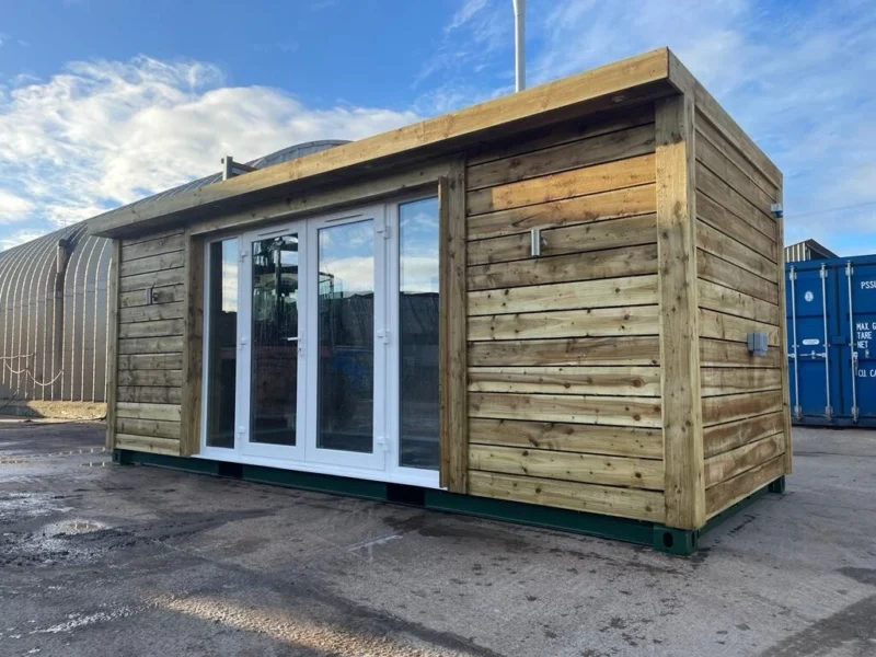 20ft x 8ft Shipping Container – Home Office – Gym – Workshop - Image 4