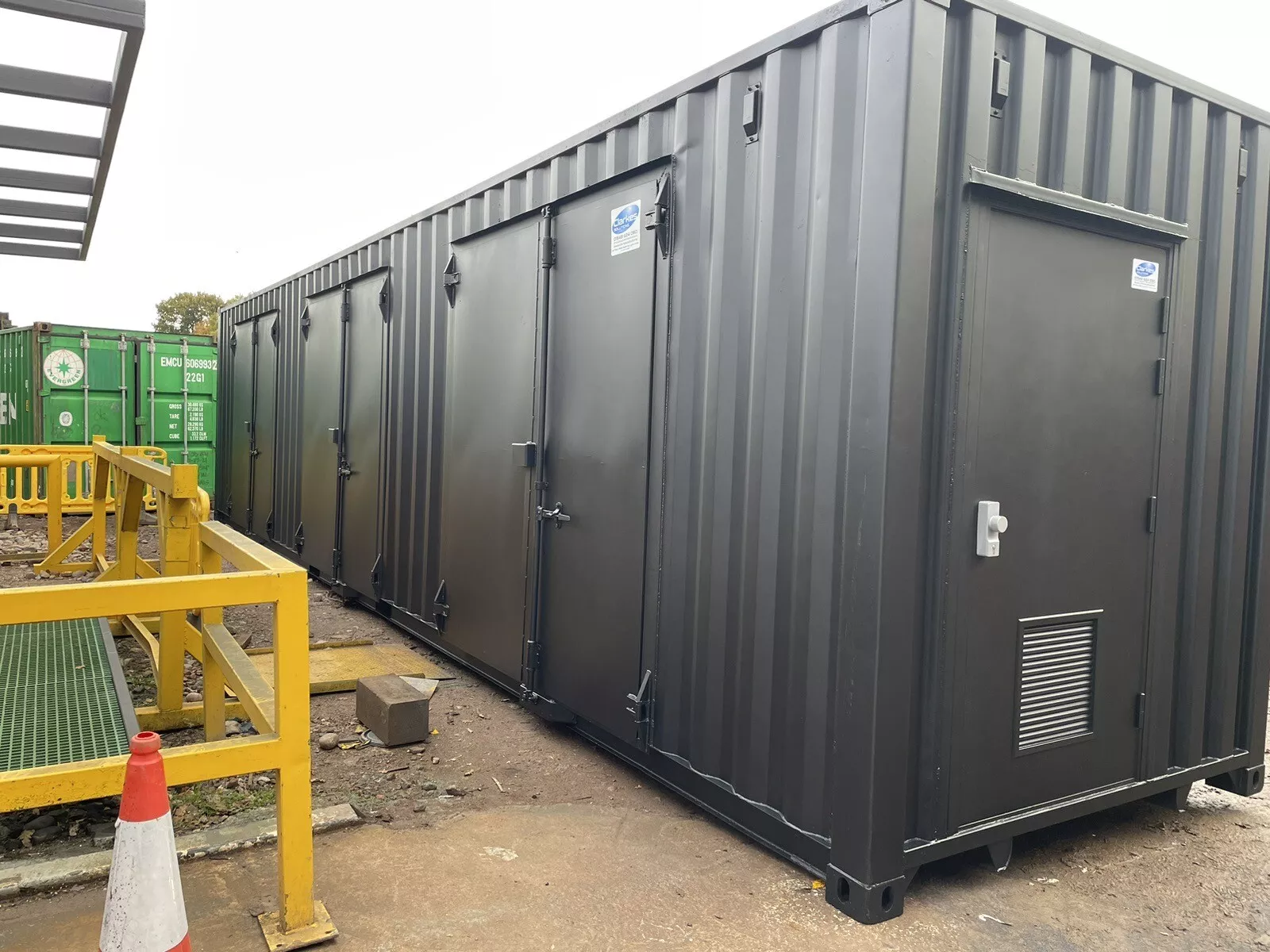 40 ft HIGH CUBE shipping containers With Side Doors, Anti condensation Paint - Image 2