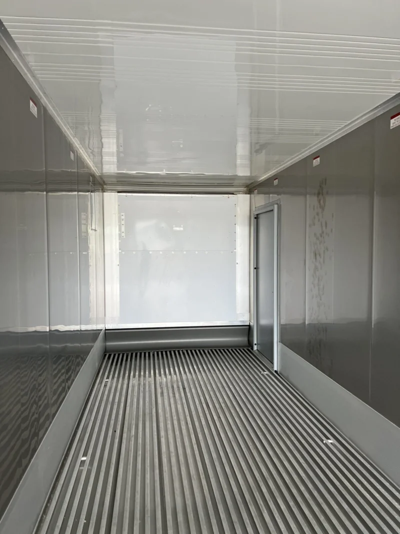 40ft Reefer Container – 2 Personnel Doors on both sides - Image 6