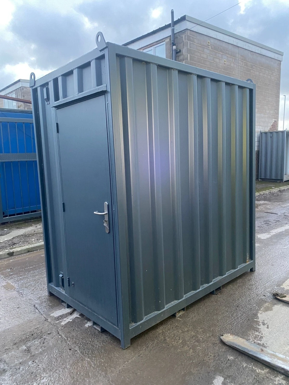 8ft x 4ft Shipping Container Caravan Park/Campsite Store – Nationwide - Image 2