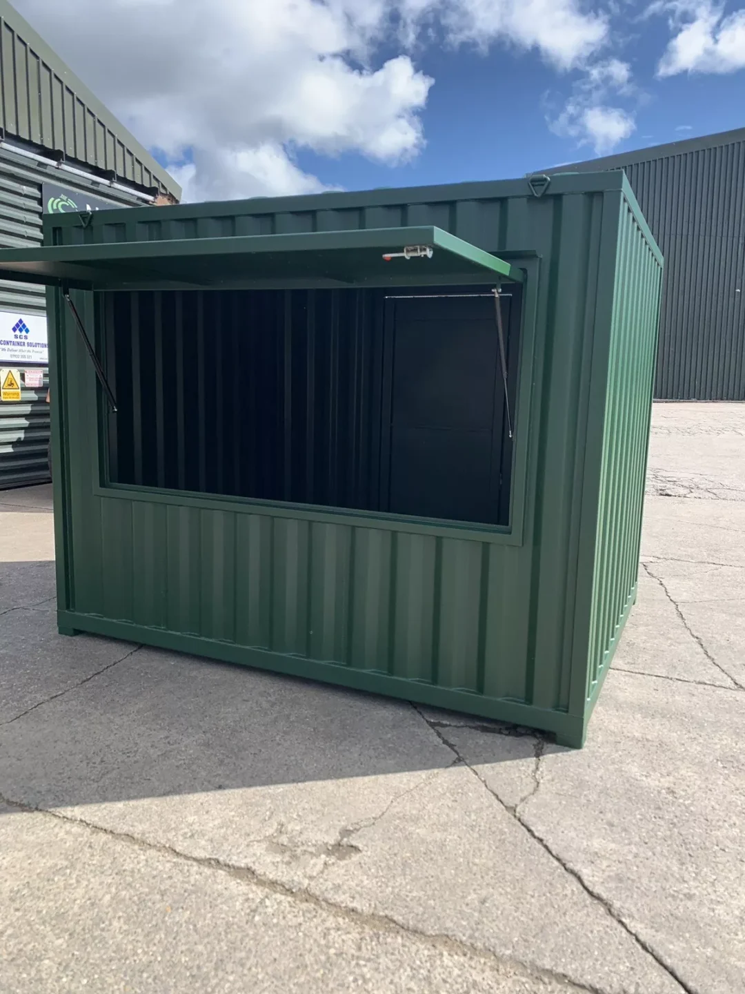 Converted Shipping Container – Café / Coffee Shop/ Bar 10ft - Image 2