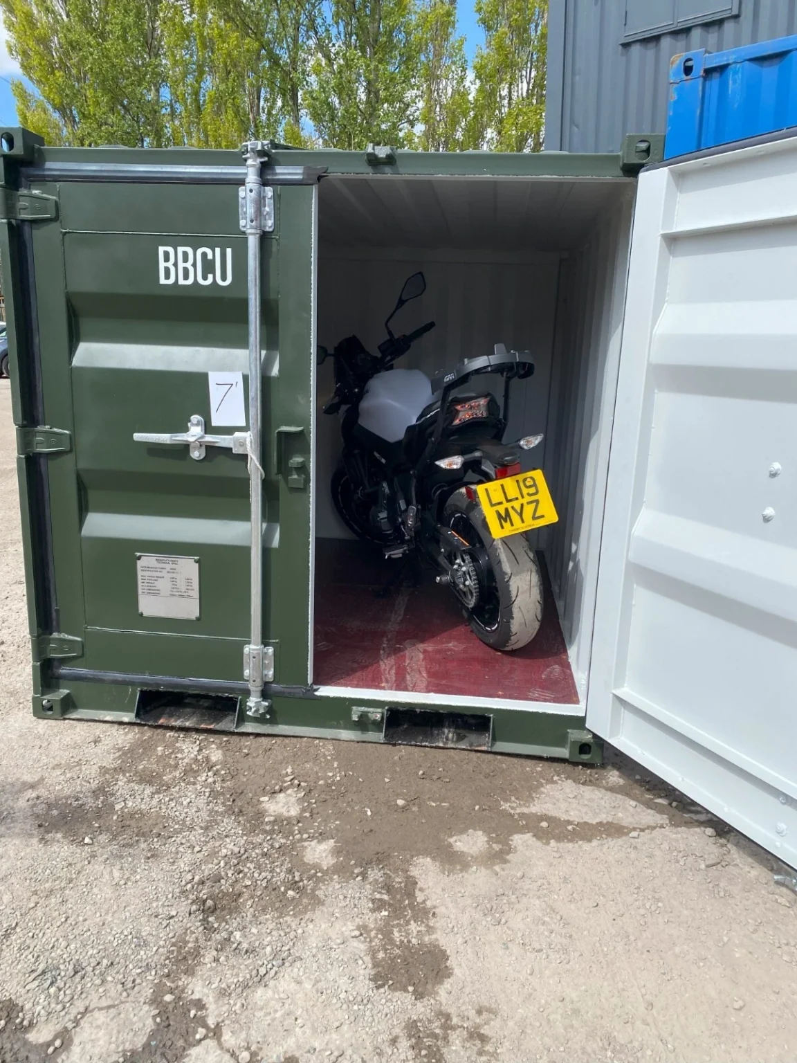 Mini 7′ shipping containers for sale – NEW - Image 2