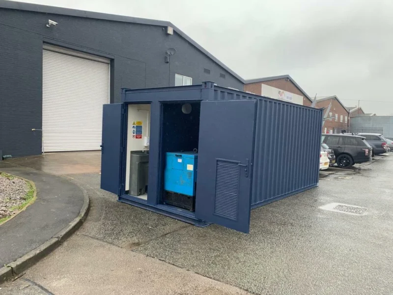 PORTABLE 21FT X 9FT WELLFARE UNIT WITH GENERATOR - Image 9