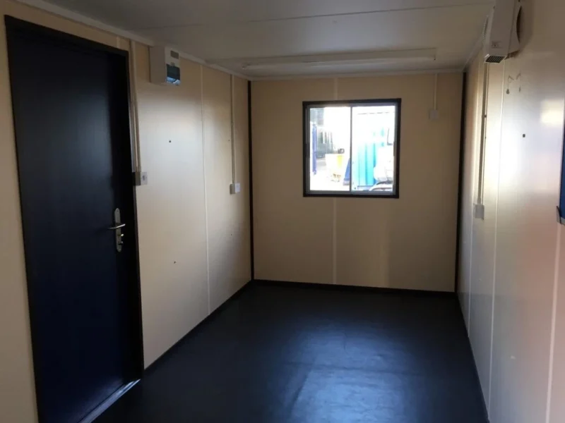 Portable Storage Shipping Containers Available in stock Now ! - Image 6