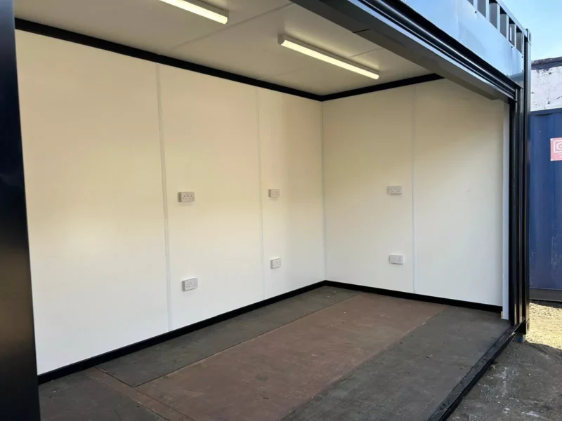 Roll Up Door Shipping Container -Street Food Coffee Shop Bar – Nationwide Delivery - Image 7